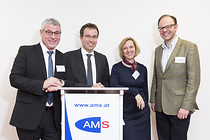 MMF_hr lounge bei AMS-001.jpg